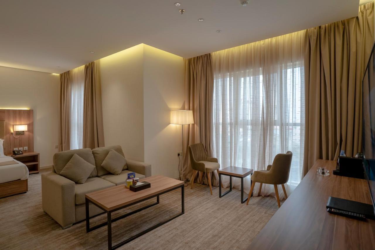 W Suites Hotel Abha Exteriör bild